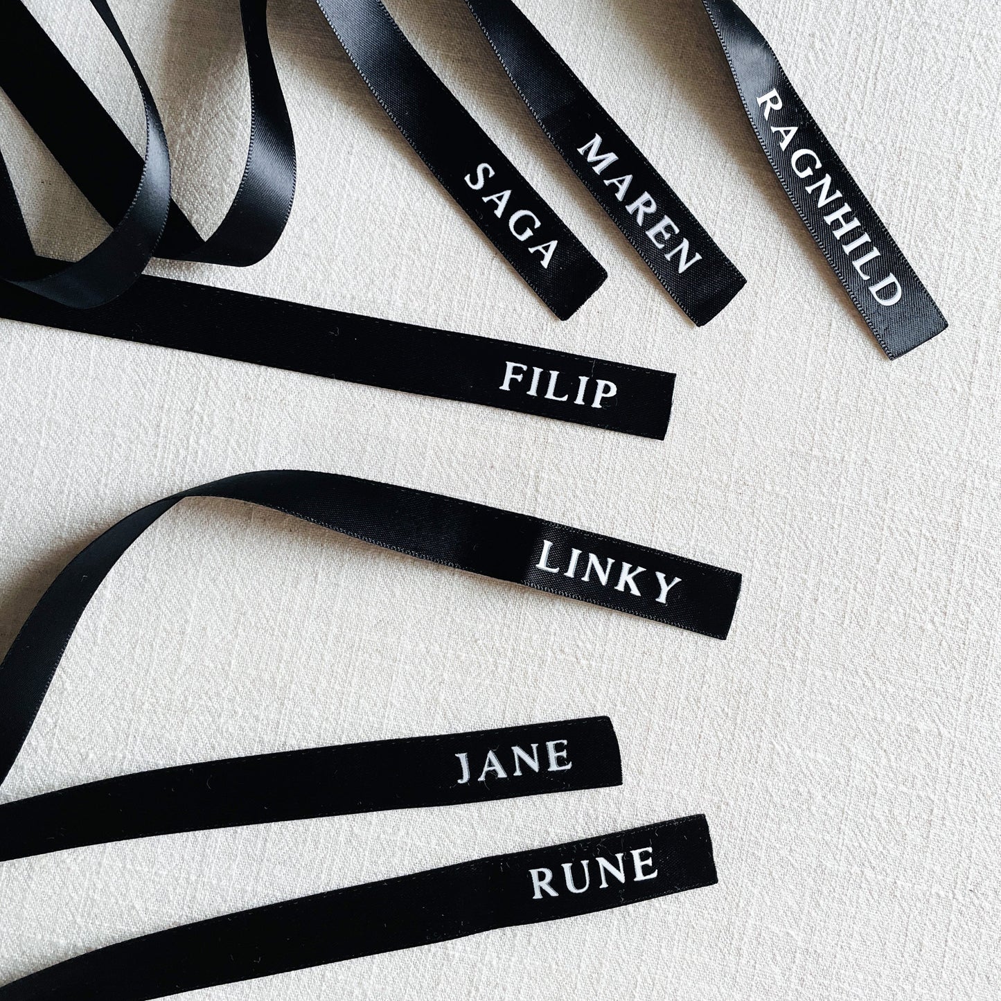 Sløyfebånd med navn